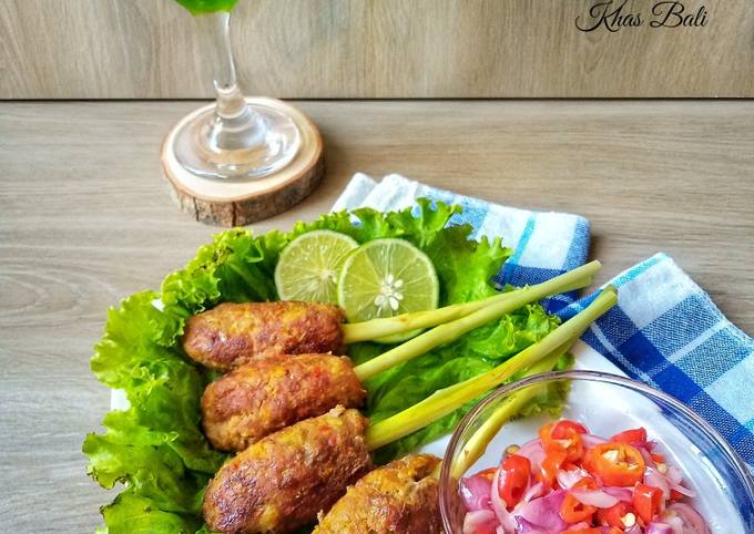 Ini dia! Resep membuat Sate Lilit Daging Keju untuk Idul Fitri dijamin enak