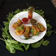 A picture of Spinach roll patties.