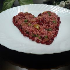 A picture of Beetroot pomegranates fried rice.