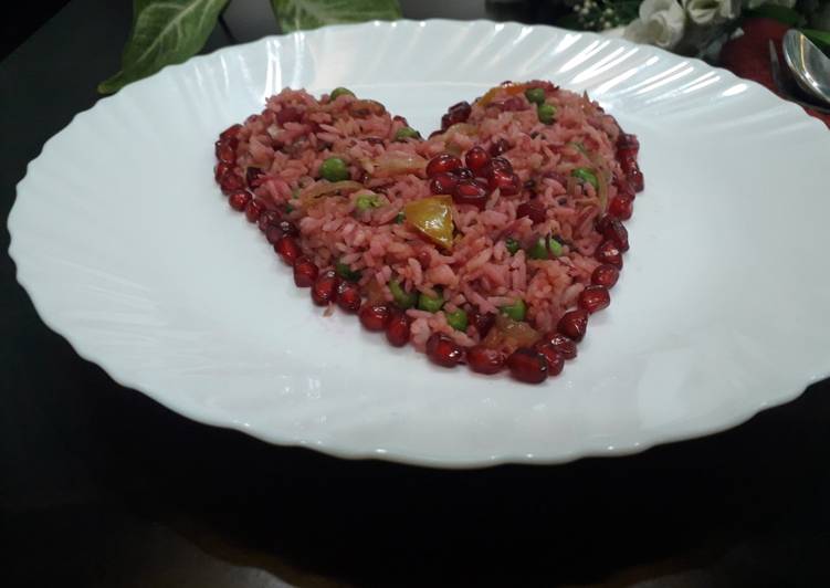 Beetroot pomegranates fried rice