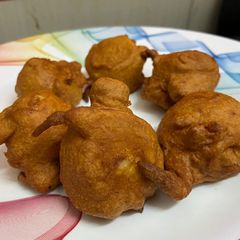 A picture of Egg bonda.