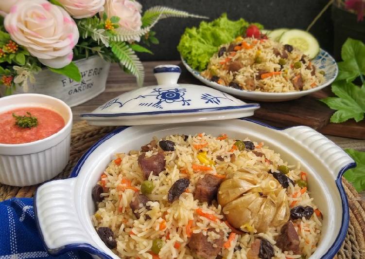 Russian Plov (Rice Pilaf) with Shatta/Dakoos