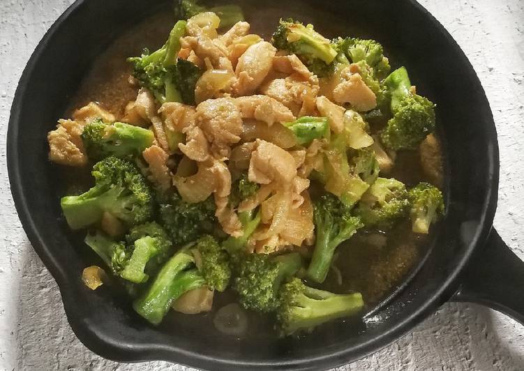 Ayam Cah Brokoli