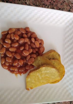 A picture of Baked beans and fried sweet potatoes #themechallenge.