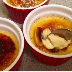 A picture of Creme brulee.