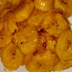 A picture of Coconut plantains.