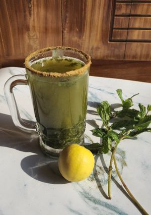 A picture of Summer special Minty Lemon Splash.