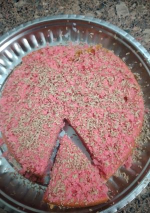 રેડ વેલ્વેટ કેક (Red velvet cake Recipe in Gujarati) રેસીપી મુખ્ય ફોટો