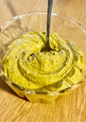 Una foto de Crema de pistacho y chocolate blanco