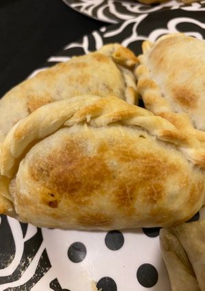 Una foto de Empanadas de carne 🥩 🥟🧅🥕