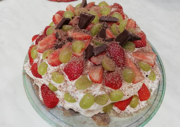 Tort Anna Pavlova Poshagovyj Recept S Foto Avtor Recepta Lora Cookpad