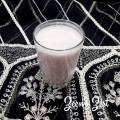 Dragon Fruit Milkshake A picture of Dragon Fruit Milkshake.