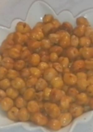 صورة لوصفة حمص محمر في الفرن