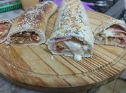 Una foto de pan de elote en sartén