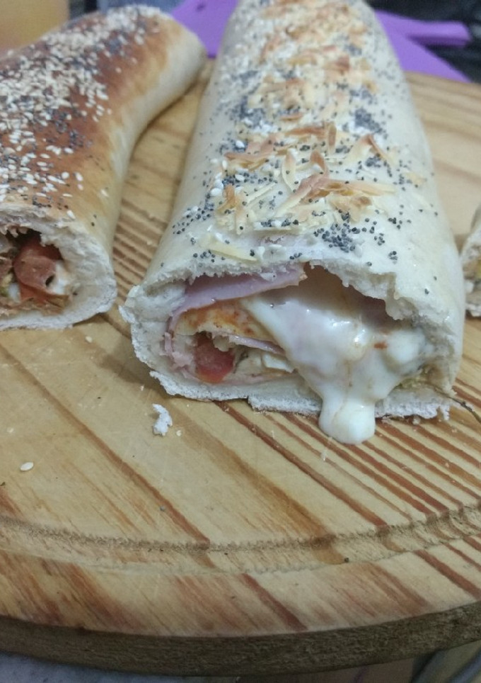 Una foto de Panes rellenos
