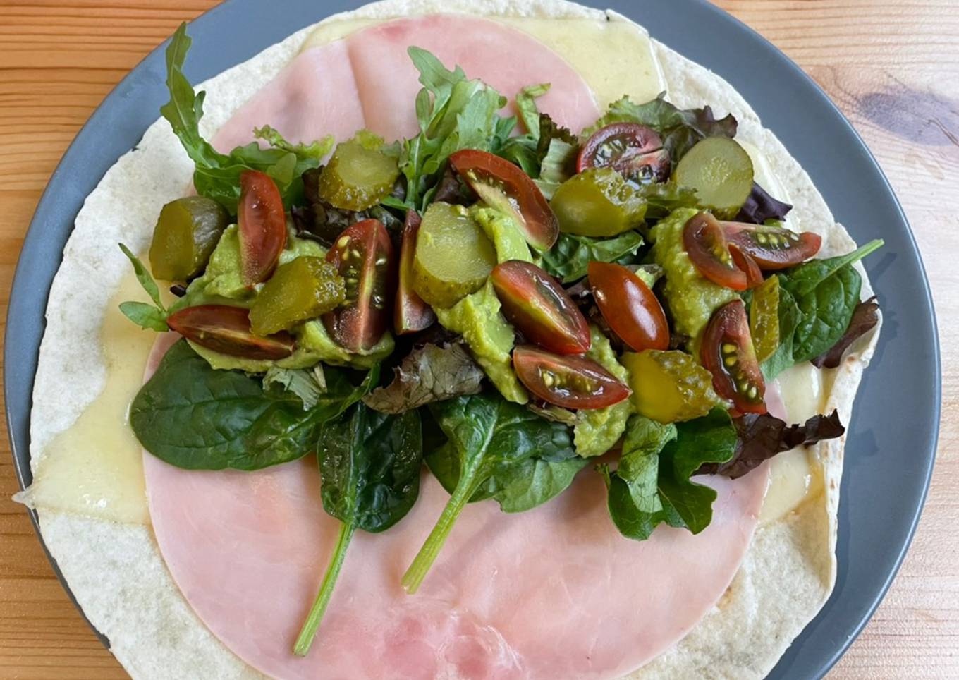 Quesadillas con ensalada