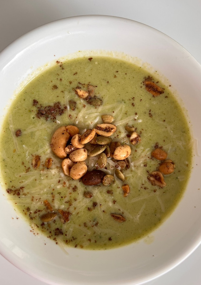 Una foto de Sopita de brócoli 🥦
