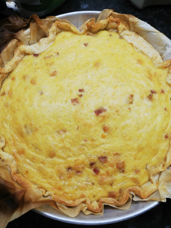 Foto principal de Tarta de cebolla de Alsace, y flamenkueche con algo de añadido
