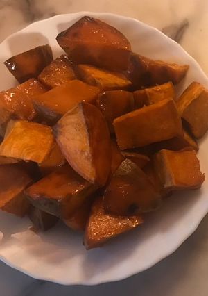 A picture of Roasted sweet potatoes.