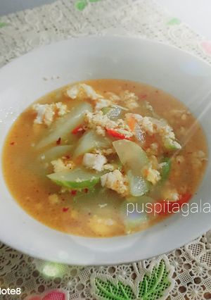 Foto resep Sup Mentimun + Telur (Masakan 2 Bahan Super Simpel)