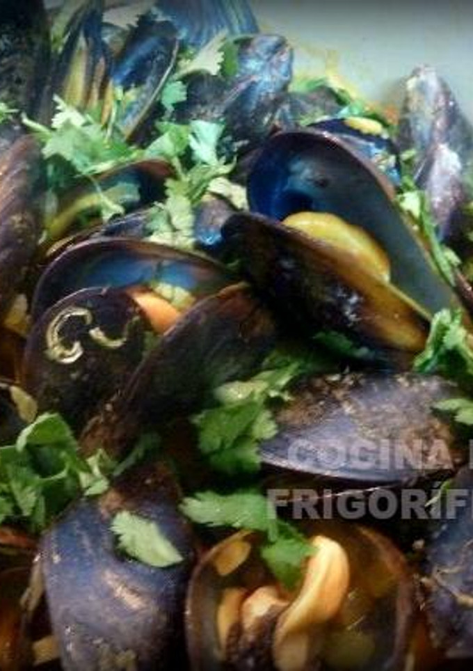 Una foto de Mejillones hispano belgas