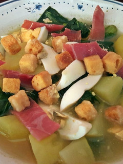 Una foto de Sopa de acelgas