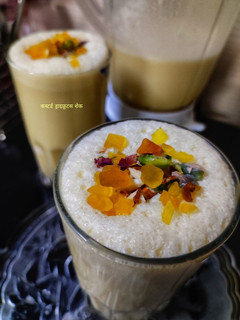 कस्टर्ड ड्राइफ्रूटस शेक (custard dry fruits shake recipe in Hindi) रेसिपी मुख्य फोटो