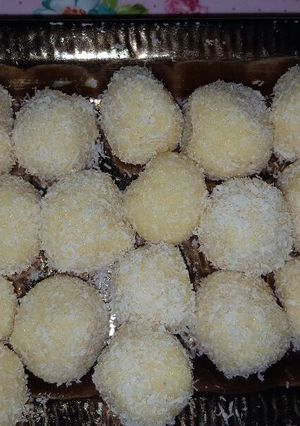 صورة لوصفة رفايلو أمونه بالبيت