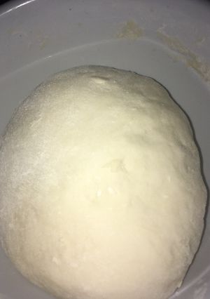 صورة لوصفة عجينه البيتزا