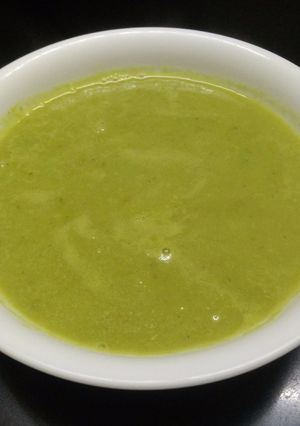 A picture of Vegan Broccoli Soup.