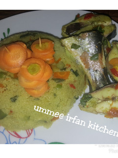 A picture of Cuscus and fish.