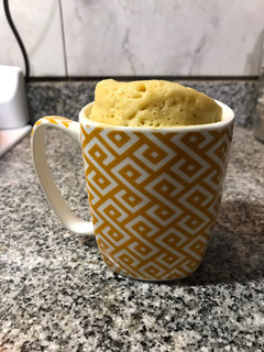 Una foto de Mug cake (torta en taza) de vainilla