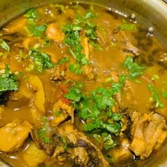 Desi Chicken Jhola (country chicken gravy) A picture of Desi Chicken Jhola (country chicken gravy).