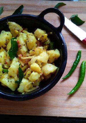 A picture of Batata bhaji.