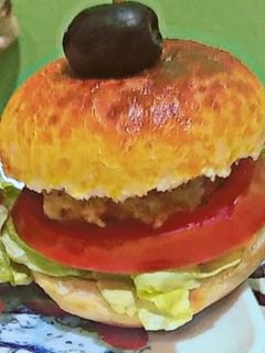 صورة لوصفة همبرغر بعجينة قطنية👌👌👌😋🍔