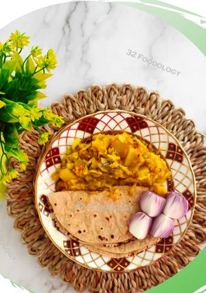 A picture of Aloo pattegobi ki sabzi.