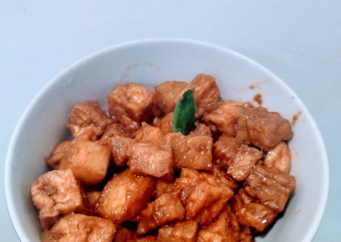 5. Orek Tempe Tahu Kentang Pedas