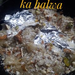 A picture of Aate ka halwa.
