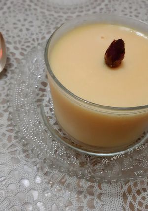 Une photo de Crème vanille miel a l'agar agar