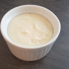 Cheese sauce A picture of Cheese sauce.