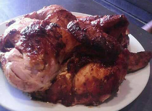 Una foto de Pollo a la brasa casero