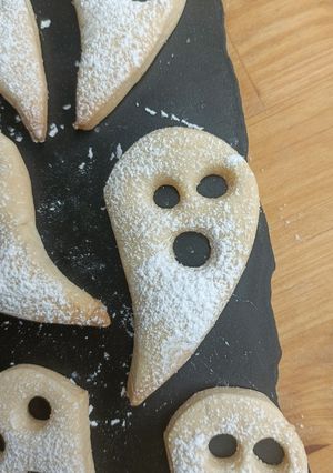 Une photo de 👻 Sablés fantôme (Halloween)