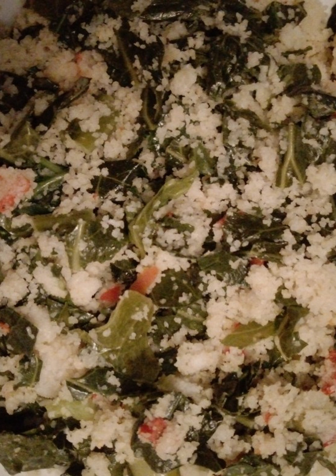 A picture of Dambu with Cabbage 😋.