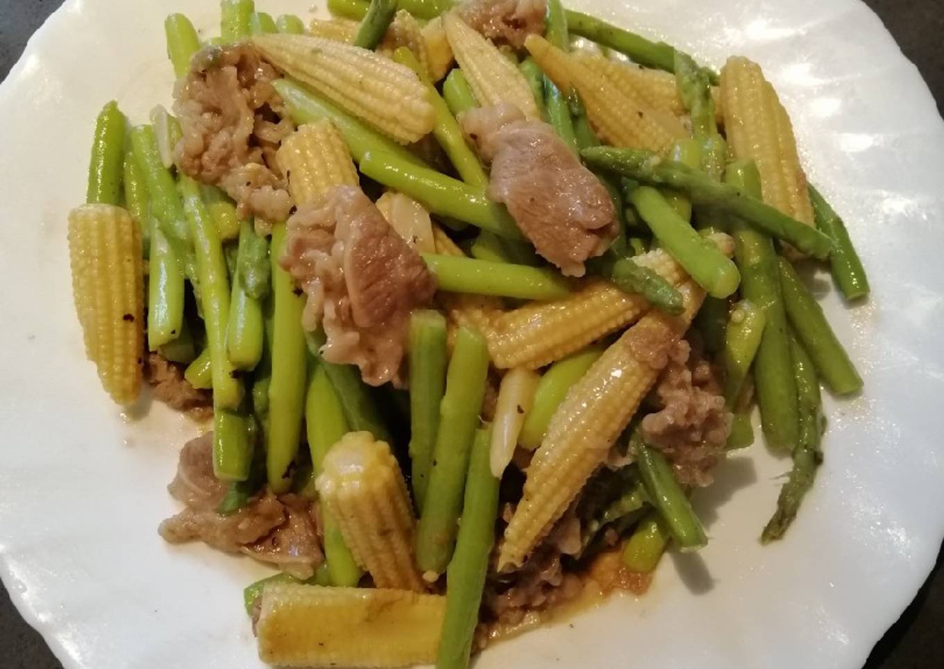 Sauteed Baby Corn and Asparagus