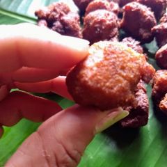 A picture of Cucumber Banana fritters /mulkha.