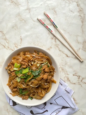 Langkah Gampang Membikin Resep 20. Kwetiau Goreng Solaria yang  Bikin Ketagihan Anti Ribet, Menggugah Selera