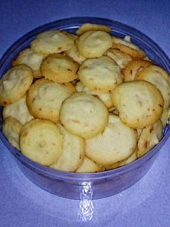 Foto resep Cookies Putih Telur / Lidah Kucing Keju Bulat