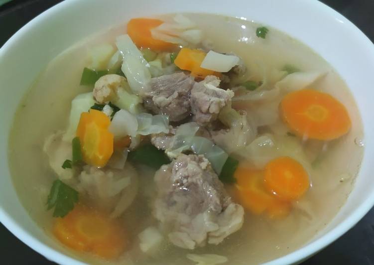 Sop daging iga praktis
