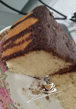 عکسی از دستور کیک وانیلی با سس شکلات 🥞🍩😋