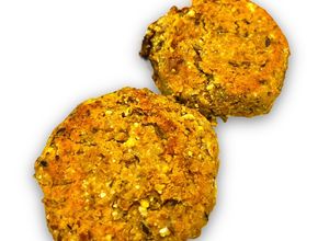 Una foto de Medallones de garbanzos y lentejas rellenos con queso